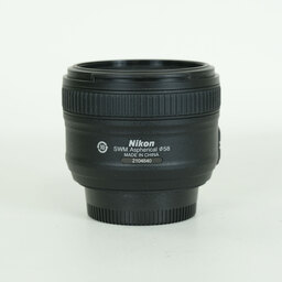 Nikon AF-S NIKKOR 50mm f/1.8G Nikon AF-S NIKKOR 50mm f/1.8G