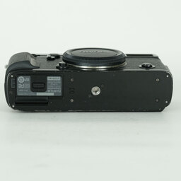 FUJIFILM X-Pro2