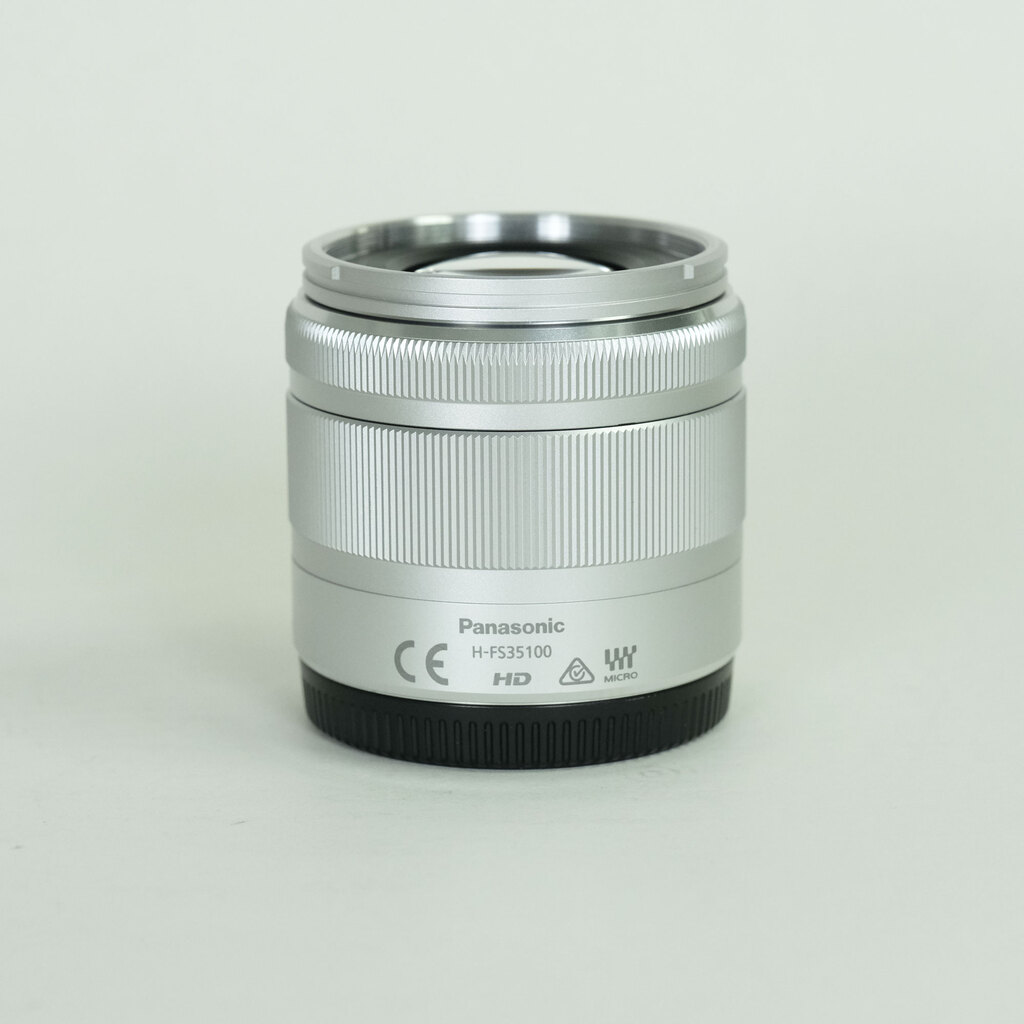 Panasonic LUMIX G VARIO 35-100mm / F4.0-5.6 ASPH. / MEGA O.I.S.