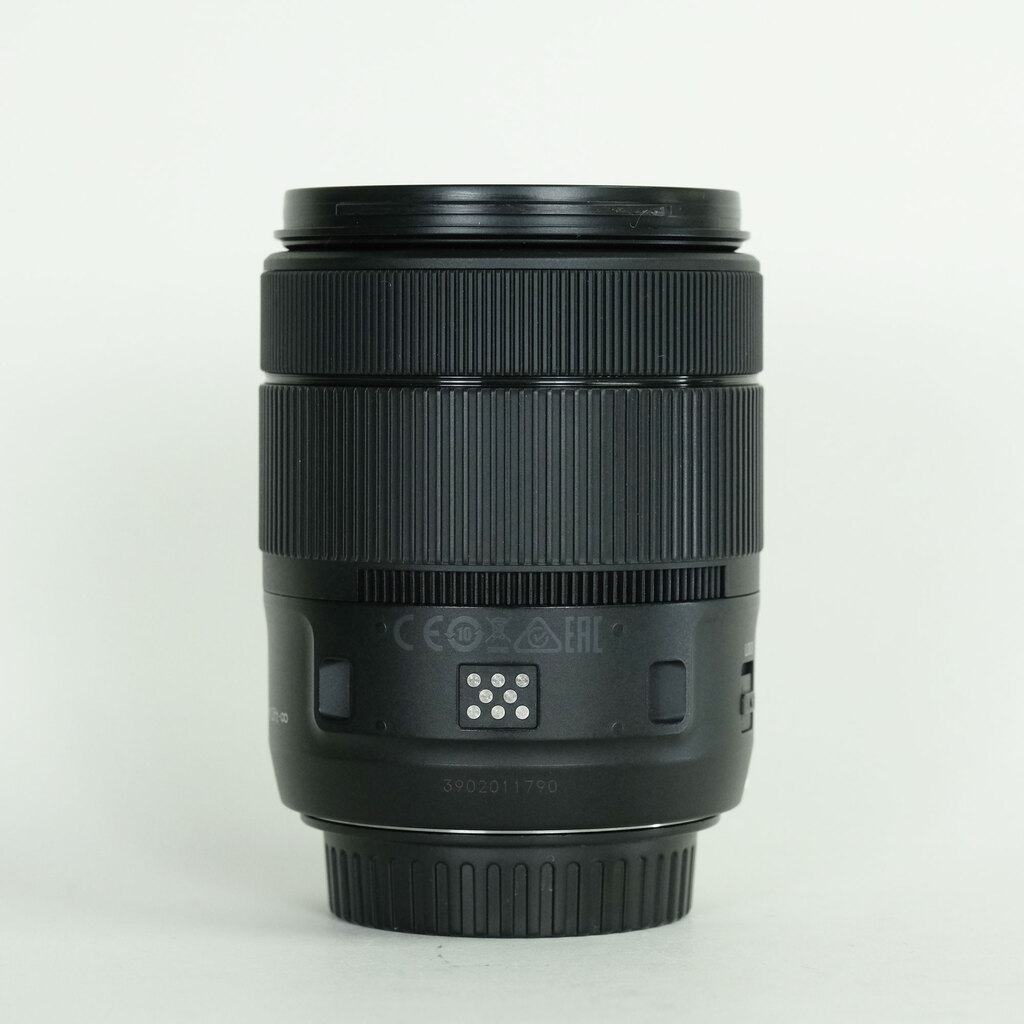 Canon EF-S18-135mm F3.5-5.6 IS USM