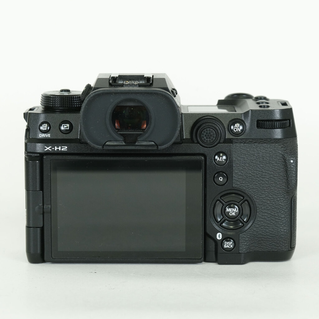 FUJIFILM X-H2