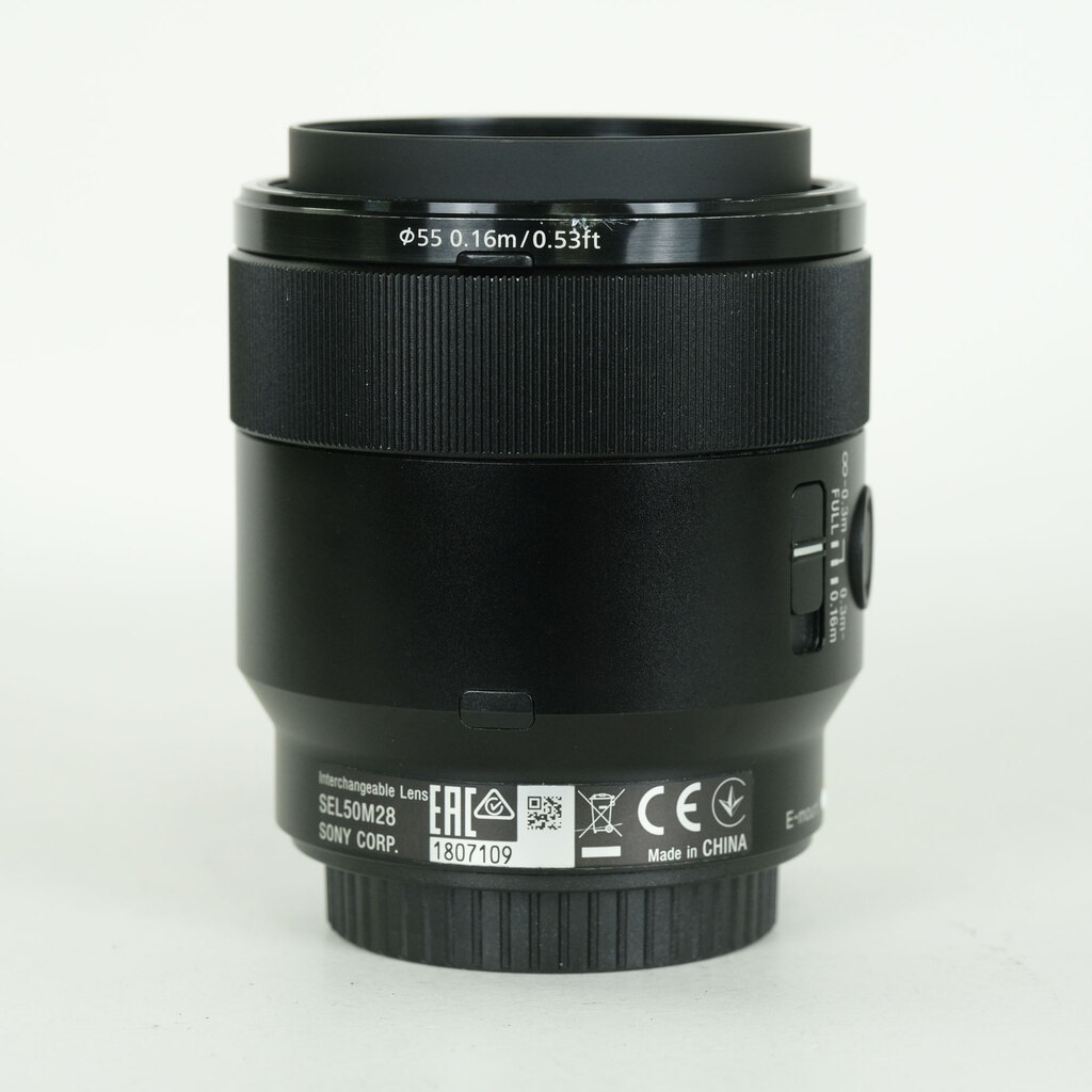 SONY FE 50mm F2.8 Macro SEL50M28