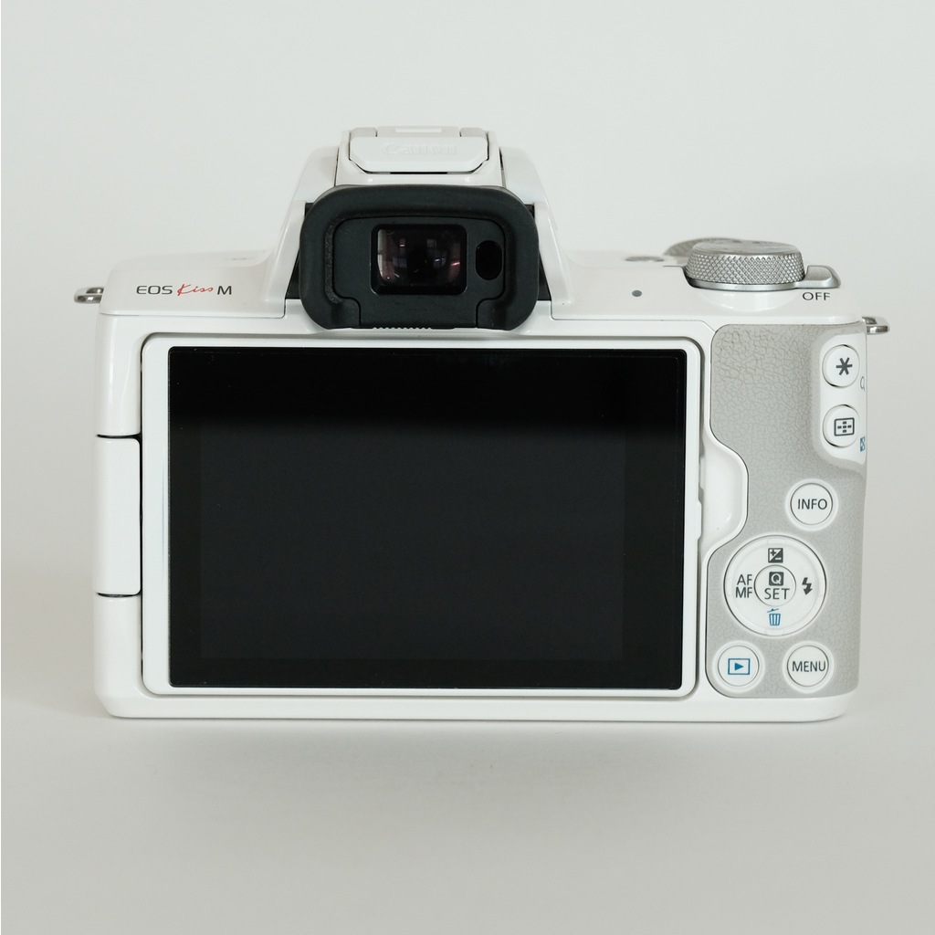 Canon EOS Kiss M