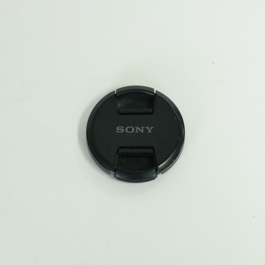 SONY E 16mm F2.8 SEL16F28
