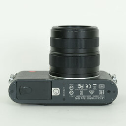 LEICA X Vario (Typ107) ブラック