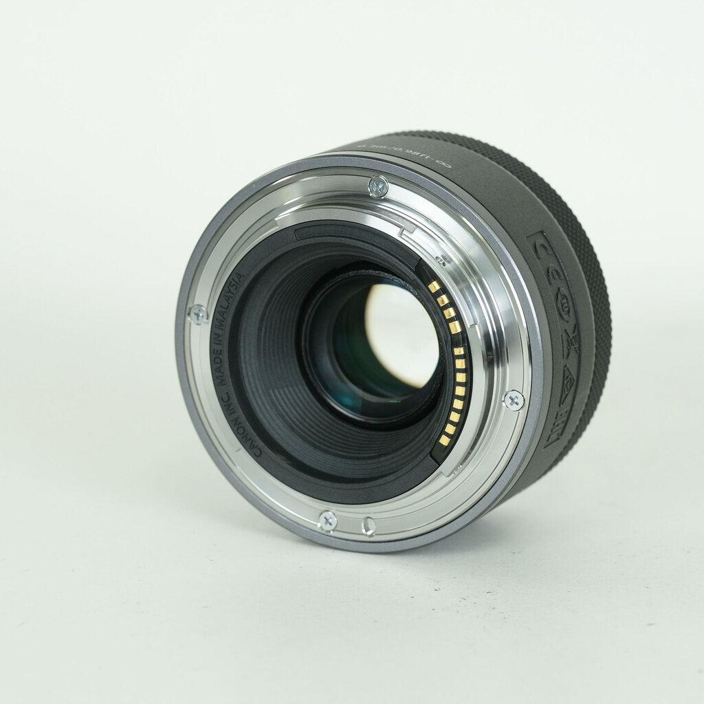 Canon RF50mm F1.8 STM Canon RF50mm F1.8 STM