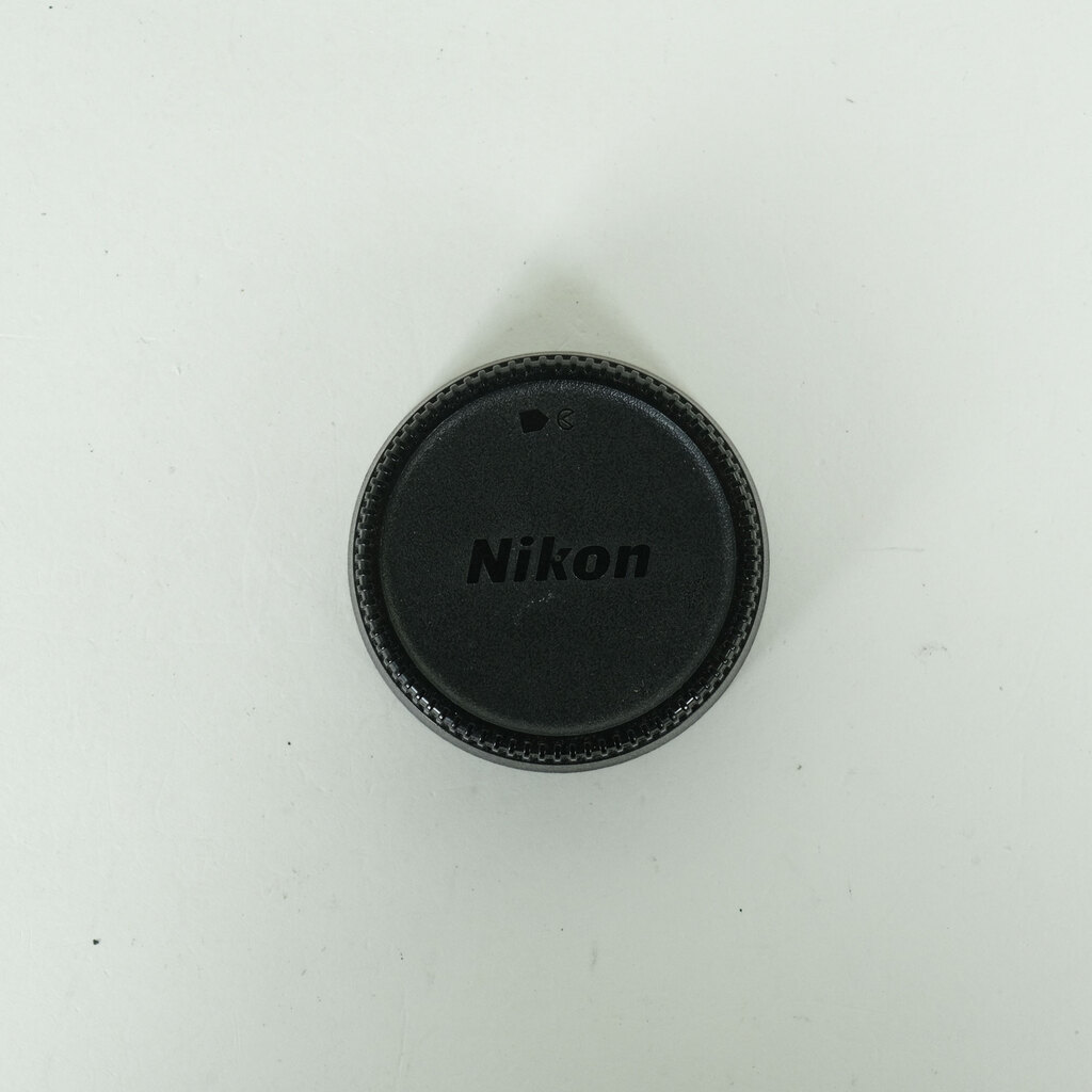 Nikon AF-S DX VR Zoom-Nikkor 18-200mm F3.5-5.6G IF-ED