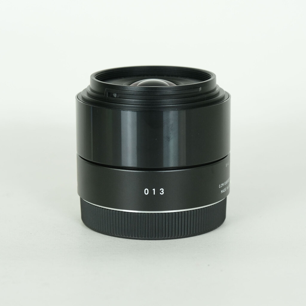 SIGMA A 19mm F2.8 DN (ソニーE用)　ブラック
