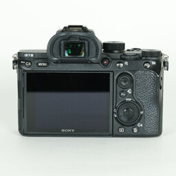 SONY α7 III（ILCE-7M3）