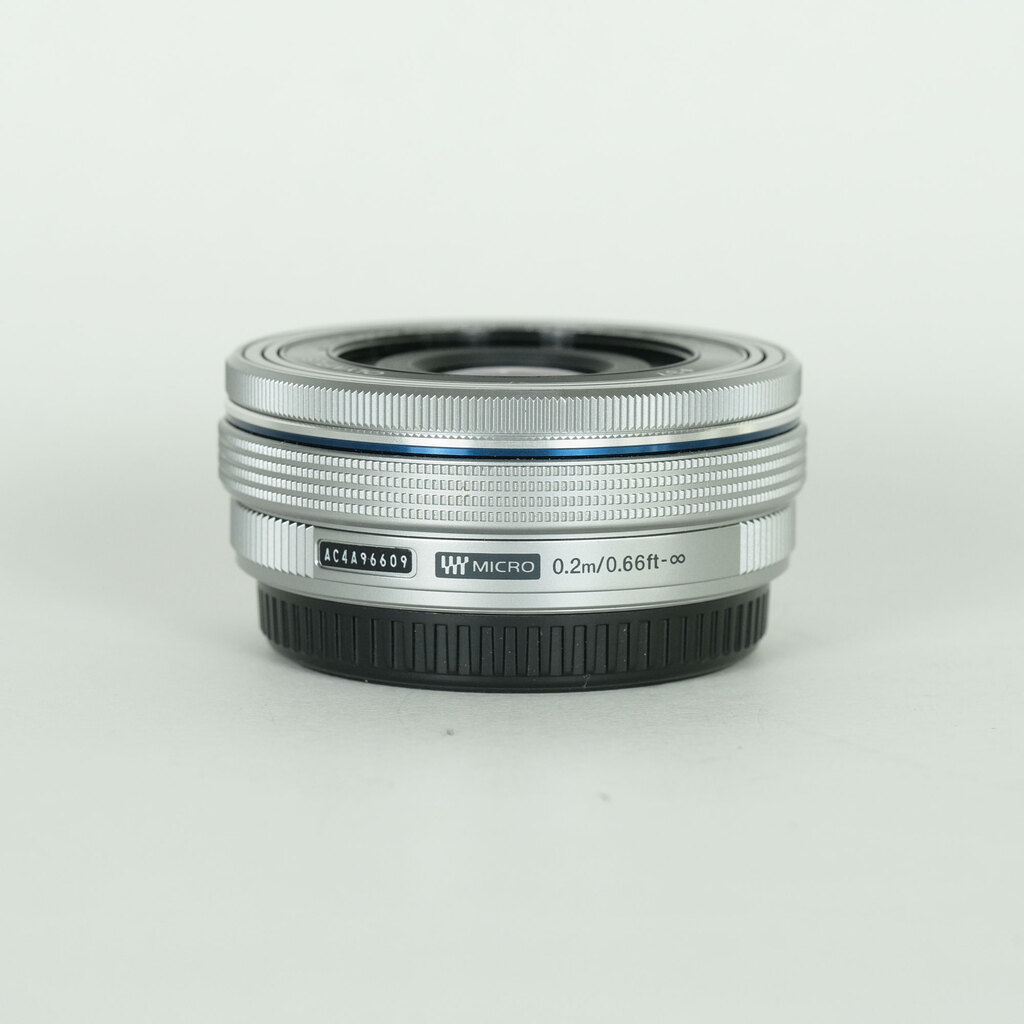 OLYMPUS M.ZUIKO DIGITAL ED 14-42mm F3.5-5.6 EZ シルバー