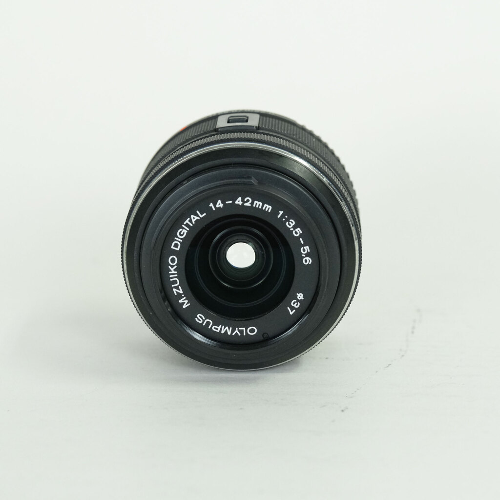 OLYMPUS M.ZUIKO DIGITAL 14-42mm F3.5-5.6IIR ブラック OLYMPUS M.ZUIKO DIGITAL 14-42mm F3.5-5.6IIR ブラック