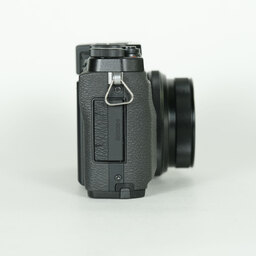 FUJIFILM X30 ブラック