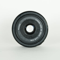 Canon EF40mm F2.8 STM