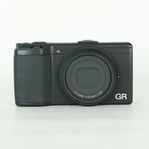 RICOH GR