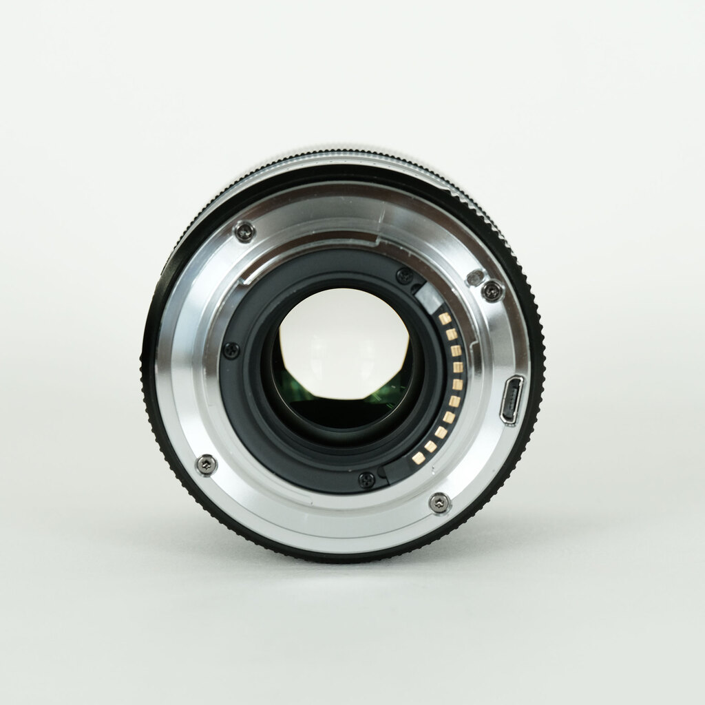 VILTROX AF 33mm F1.4 (フジフイルムX用)