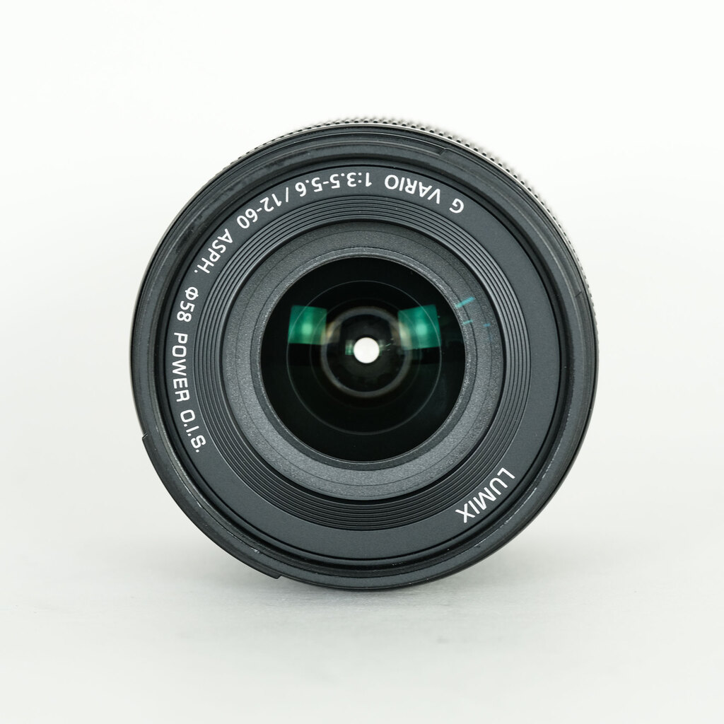 Panasonic LUMIX G VARIO 12-60mm / F3.5-5.6 ASPH. / POWER O.I.S.