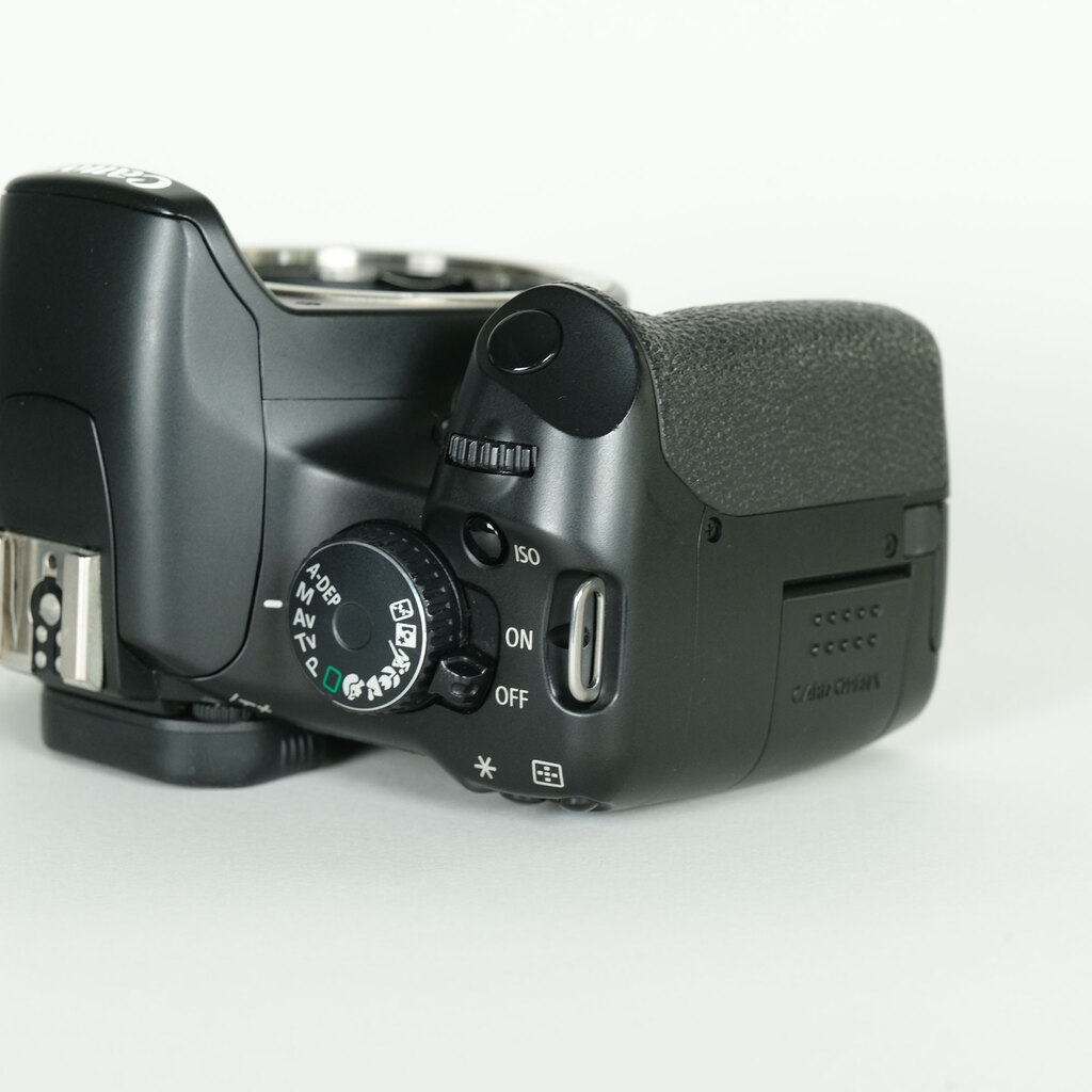 Canon EOS Kiss X2 ボディ