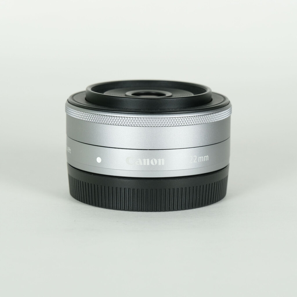Canon EF-M22mm F2 STMの出品 | ONE SCENE（ワンシーン）