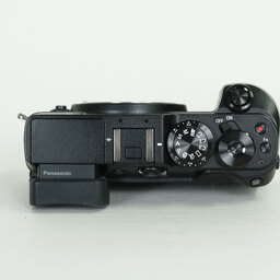 Panasonic LUMIX DMC-GX8 ボディ ブラック