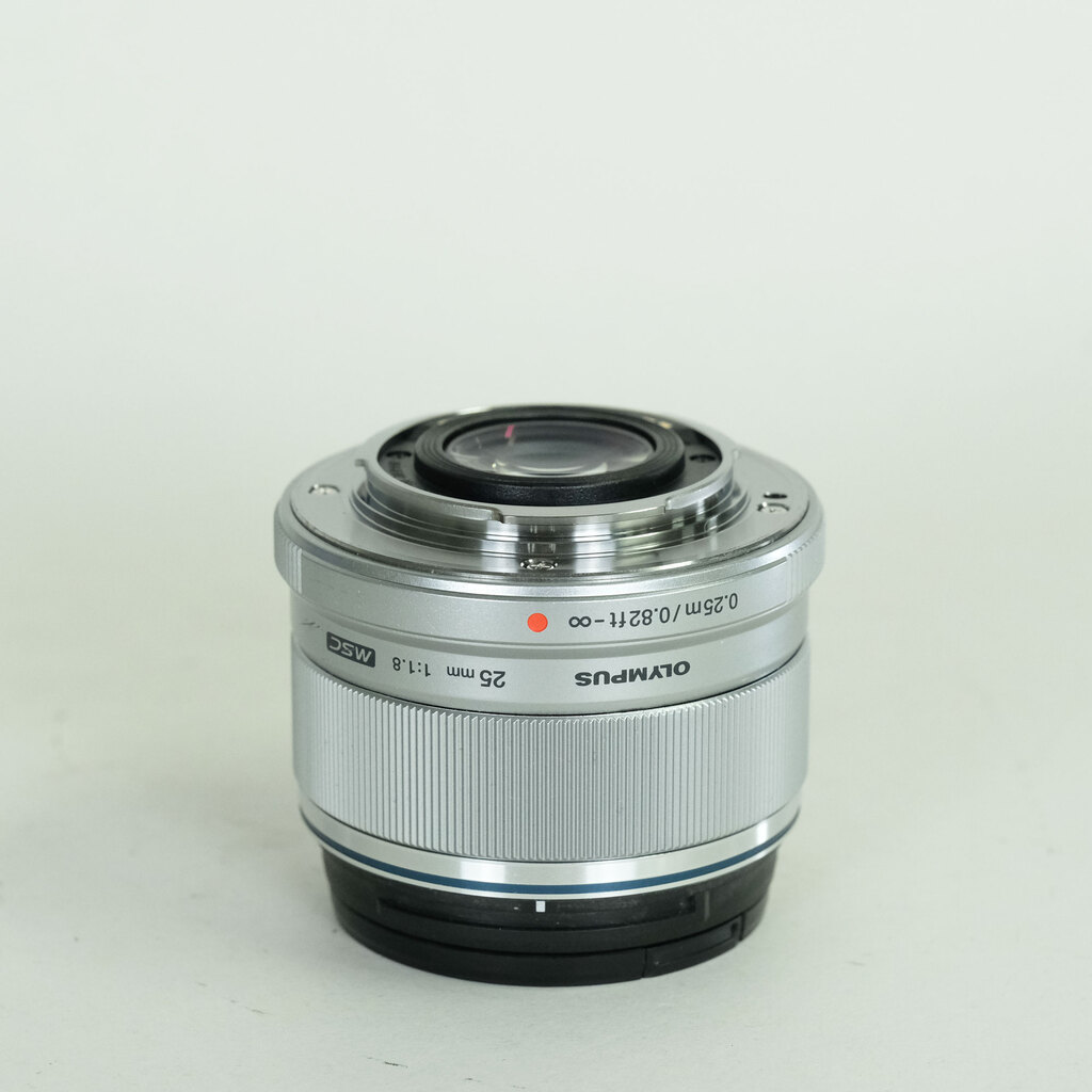 OLYMPUS M.ZUIKO DIGITAL 25mm F1.8