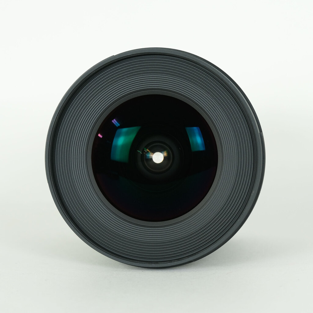 SIGMA 10-20mm F3.5 EX DC HSM (キヤノンEF用)