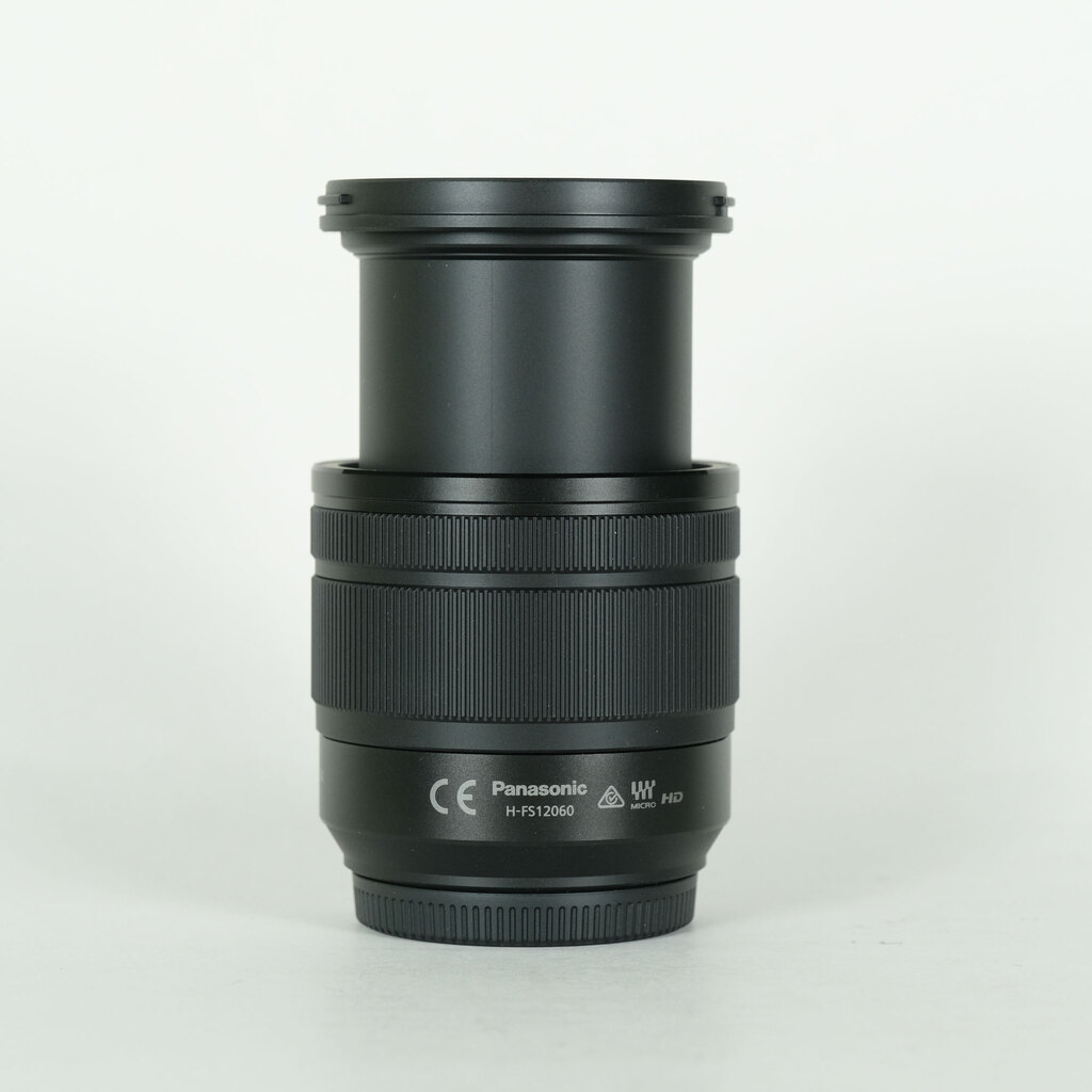 Panasonic LUMIX G VARIO 12-60mm / F3.5-5.6 ASPH. / POWER O.I.S.の