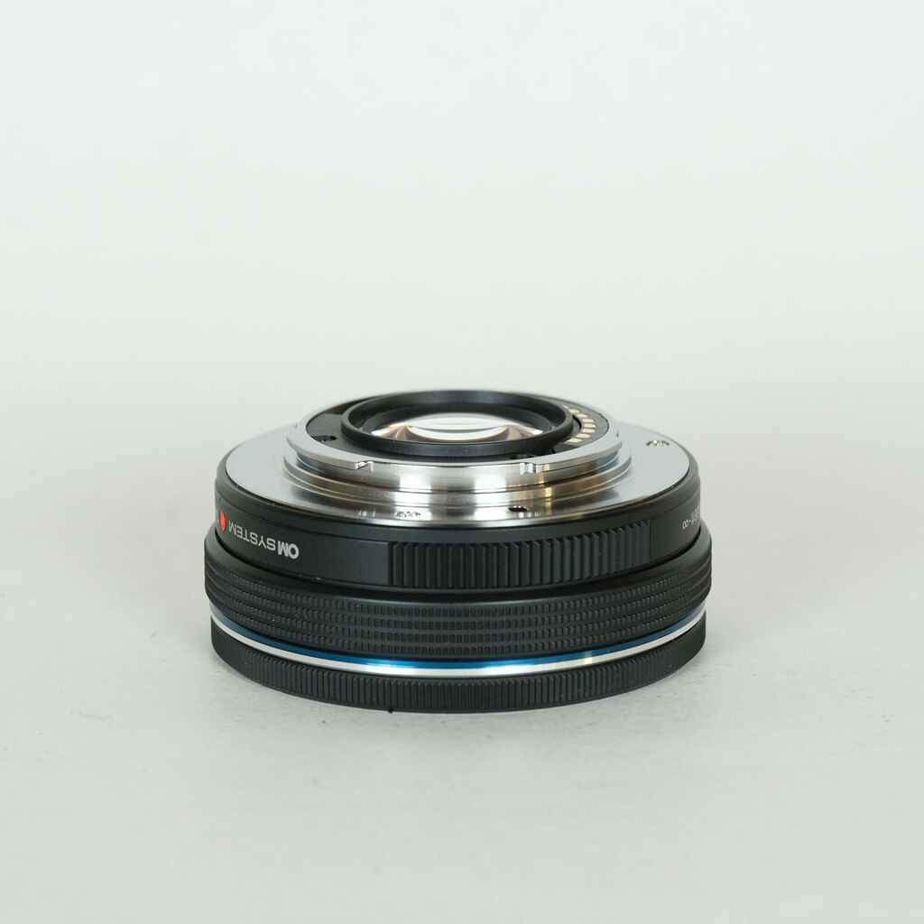 OM SYSTEM M.ZUIKO ED 14-42mm F3.5-5.6 EZ ブラック OM SYSTEM M.ZUIKO ED 14-42mm F3.5-5.6 EZ ブラック