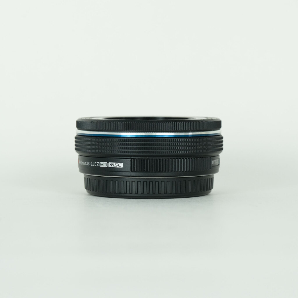 OLYMPUS M.ZUIKO DIGITAL ED 14-42mm F3.5-5.6 EZ �u���b�N