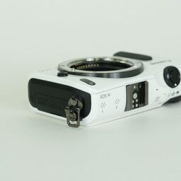 Canon EOS M ボディ ホワイト
