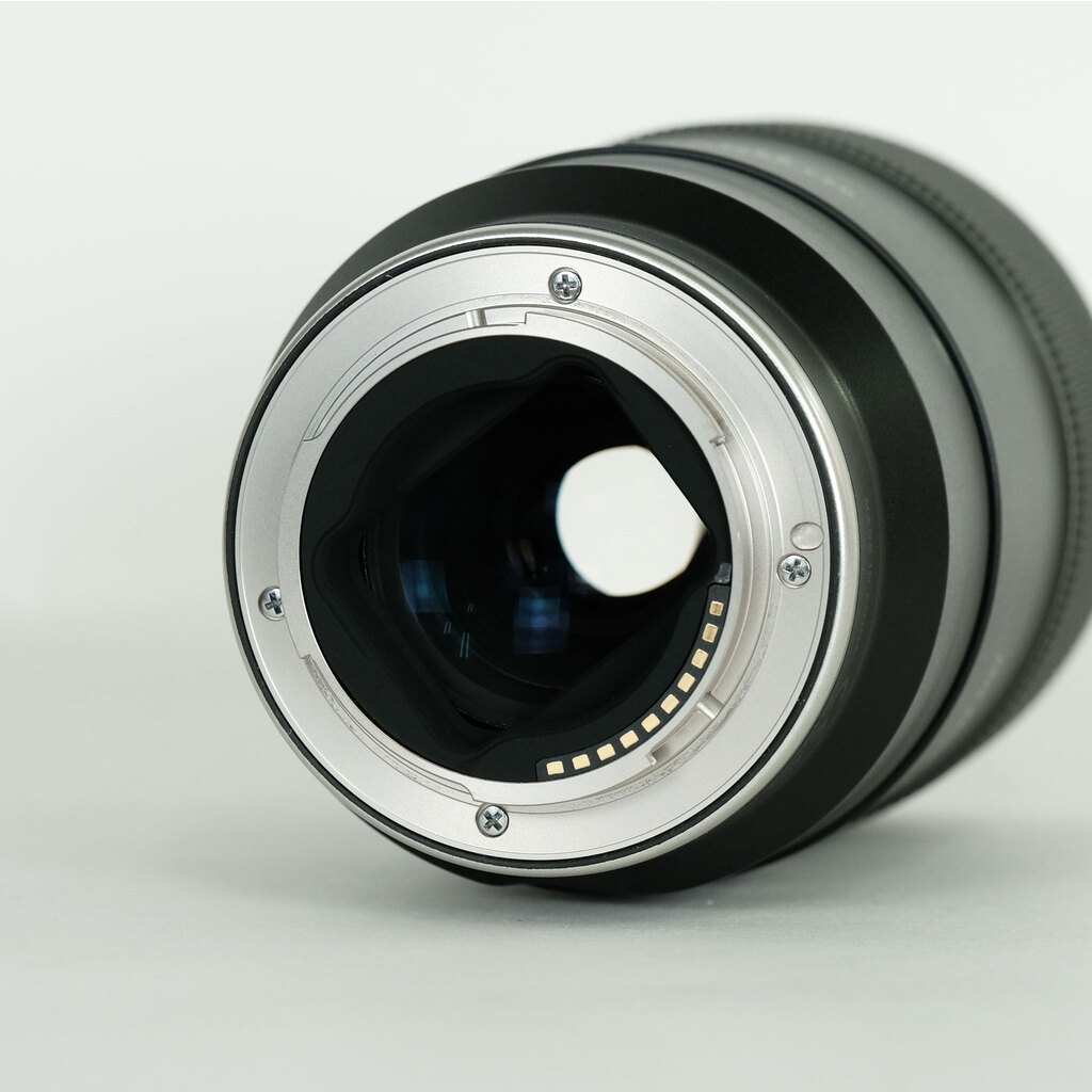 TAMRON 90mm F/2.8 Di III MACRO VXD [ソニーE用]