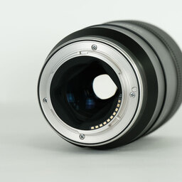 TAMRON 90mm F/2.8 Di III MACRO VXD [ソニーE用]