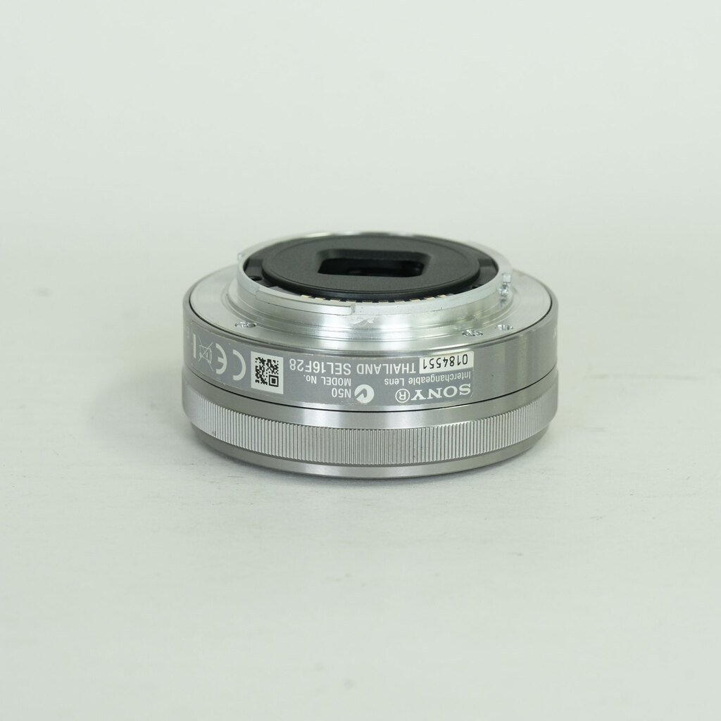 SONY E 16mm F2.8 SEL16F28