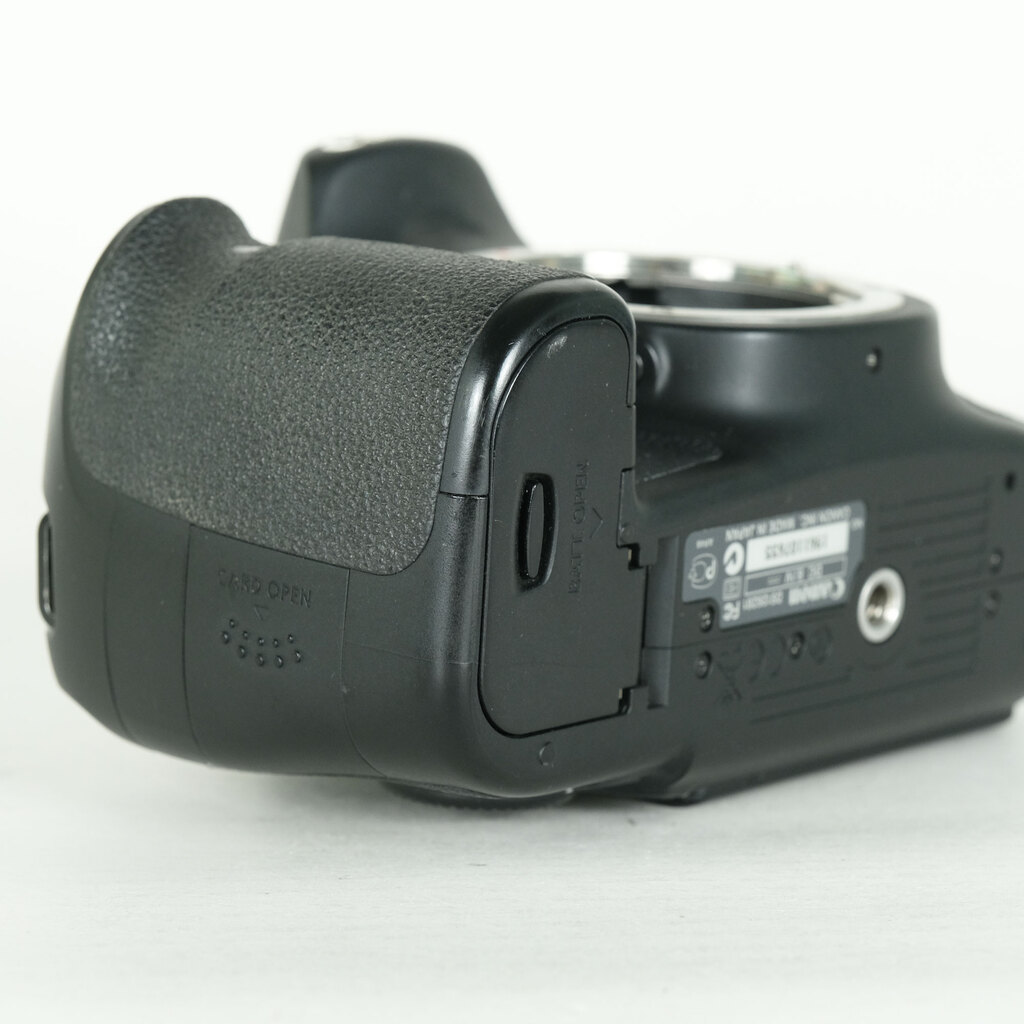 Canon EOS 60D ボディの出品 | ONE SCENE（ワンシーン）