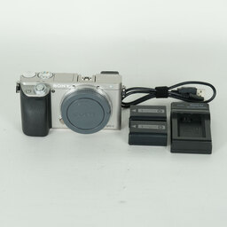 SONY α6000（ILCE-6000）