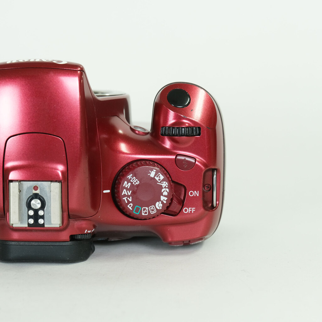 Canon EOS Kiss X50 ボディ レッド