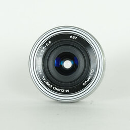 OLYMPUS M.ZUIKO DIGITAL ED 14-42mm F3.5-5.6 EZ シルバー OLYMPUS M.ZUIKO DIGITAL ED 14-42mm F3.5-5.6 EZ シルバー