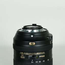 Nikon AF-S DX NIKKOR 16-80mm f/2.8-4E ED VR