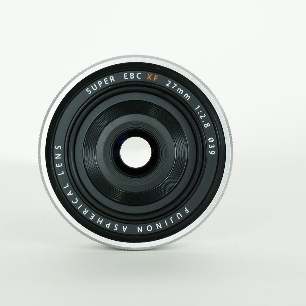 FUJIFILM XF27mm F2.8 シルバー