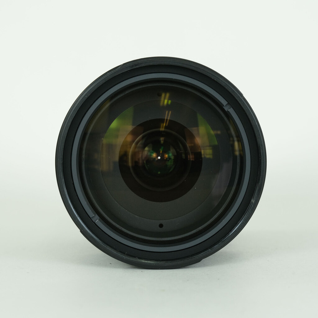 Nikon AF-S DX VR Zoom-Nikkor 18-200mm F3.5-5.6G IF-ED