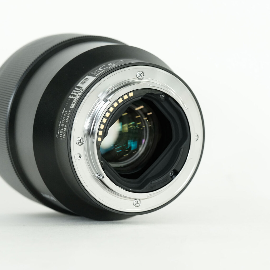 SONY FE 85mm F1.8 SEL85F18