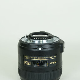 Nikon AF-S DX Micro NIKKOR 40mm f/2.8G