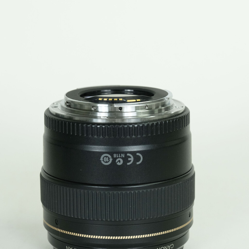 Canon EF85mm F1.8 USM