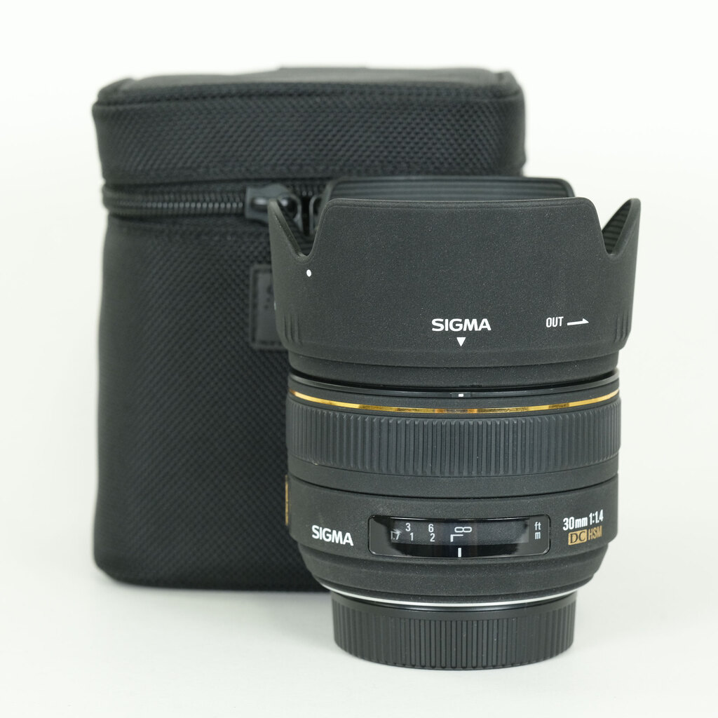 SIGMA 30mm F1.4EX DC HSM (ニコンF用)