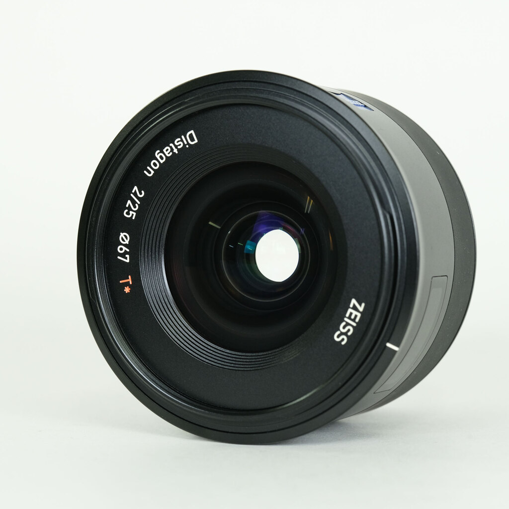 Carl Zeiss Batis 2/25 [ソニーE用]