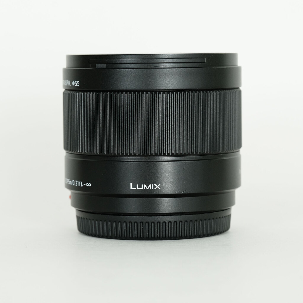 Panasonic LEICA DG SUMMILUX 9mm / F1.7 ASPH.
