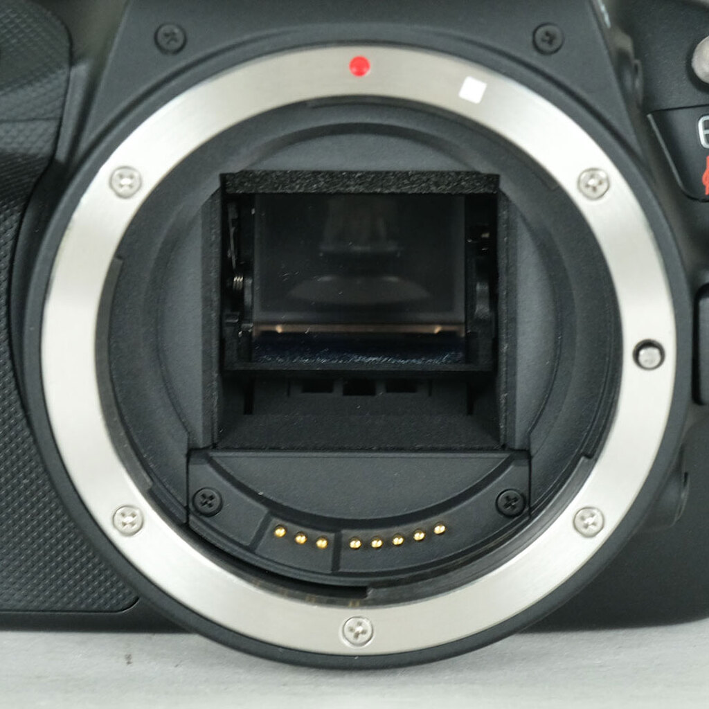 Canon EOS Kiss X7