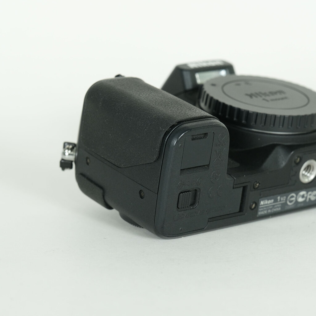 Nikon Nikon1 V2 ボディ ブラック