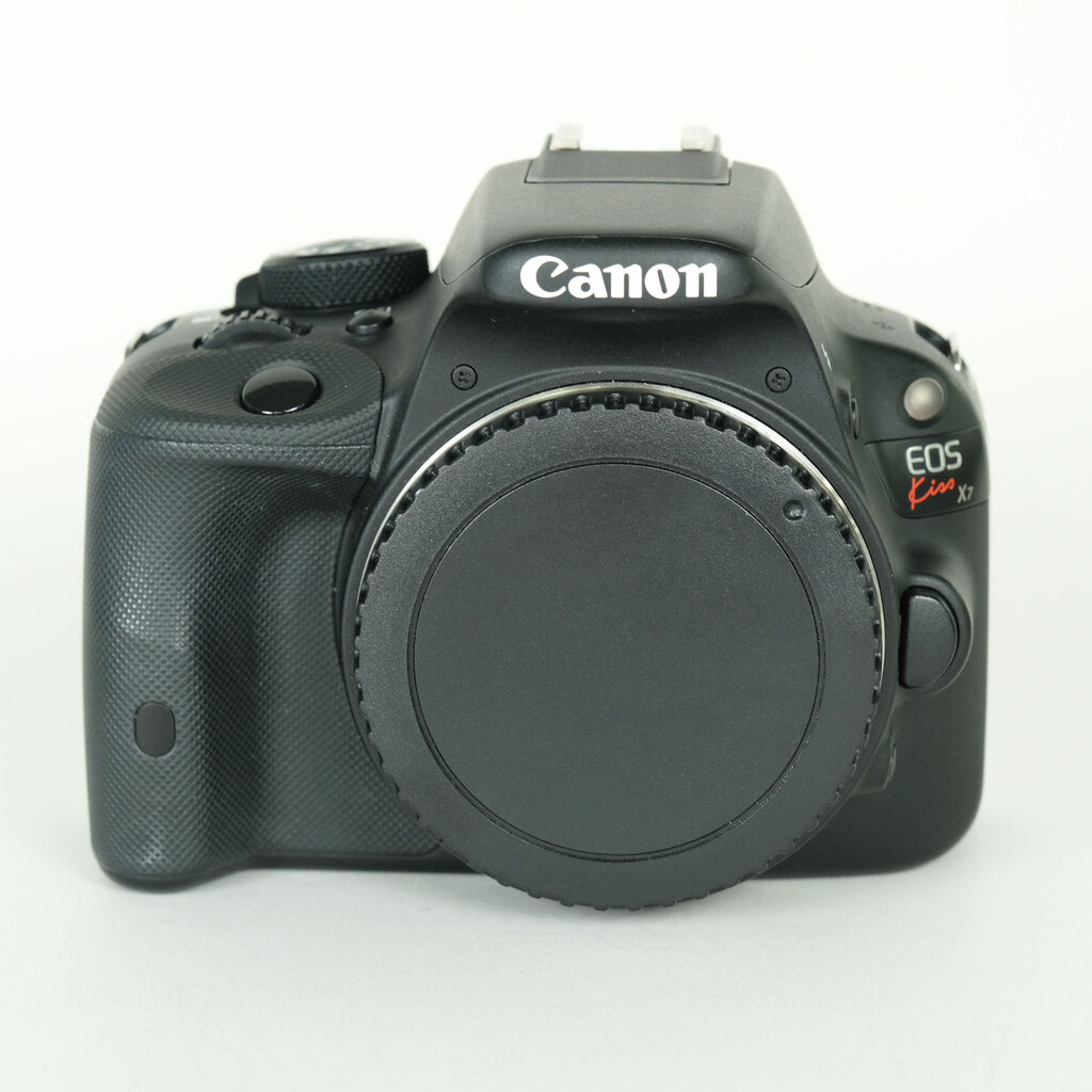 Canon EOS Kiss X7