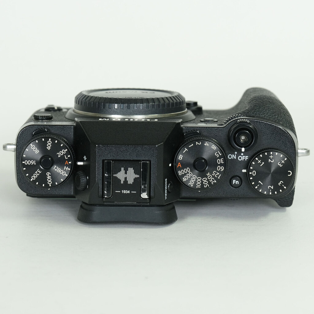 FUJIFILM X-T2