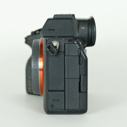 SONY α7 IV(ILCE-7M4) SONY α7 IV(ILCE-7M4)